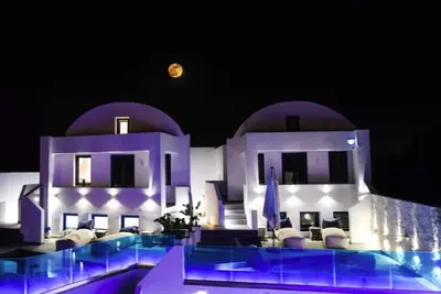 Image de Villa Evadne, 2 Bdr, Outdoor Pool, Indoor Hot Tub, Furnished Terrace, Santorini