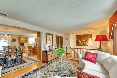 Spacious Yard w/ Gazebo: Charming Windsor Retreat