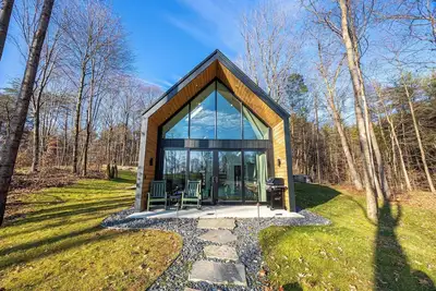 Image de Waterfront Cabin w/ Hot Tub + Fire Pit + Sauna near French Lick, In