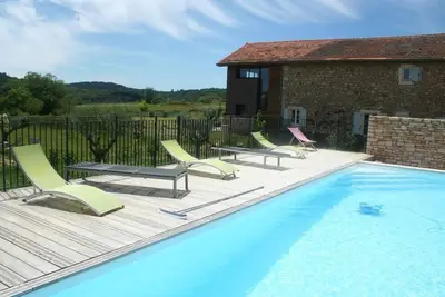 Image de Gîte Faveloun - Grands gîtes à Aiguèze