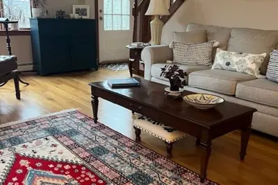 Image de Fabulous 6-bedroom 3 bath house w swimming pool, Pool House near 1st Encounter.