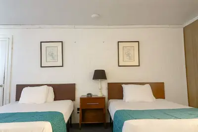 Image de 3 Units | Great for Family Trips | Modern Stay & Scenic Tennessee Views