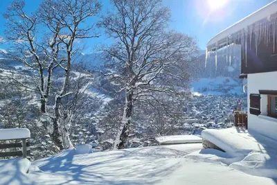 Image de Appartement « Le Gîte De L'Auguille » avec vue montagne, terrasse privée et Wi-Fi