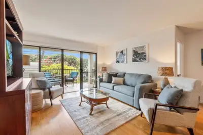 Image de Newly Updated-Great Location-Well Equipped-Meticulous Cleaning-Ac