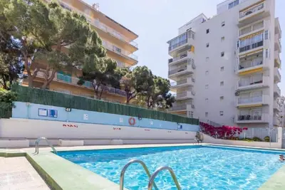 Image de Appartement Confortable avec Terrasse et Piscine à Salou, Proche Avenue Animée Carles Buigas