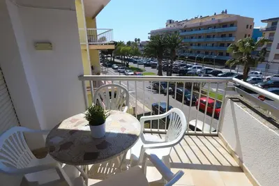 Image de Appartement en bord de mer avec parking privé à Cambrils