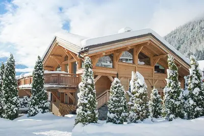 Image de Chalet Granit – Vue Mont Blanc, Jacuzzi et Proche des Grands Montets