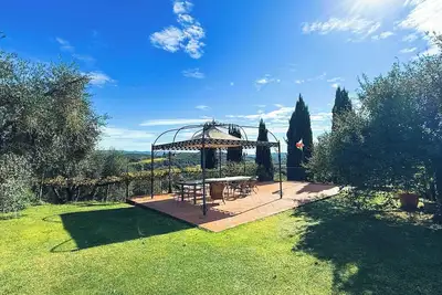 Image de Spacious Apartment Villa in Tuscan Vineyard Estate