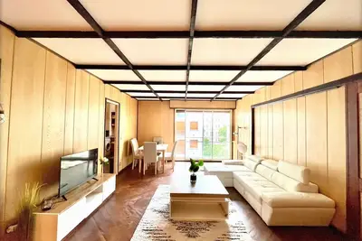 Image de 2 bedrooms-3 beds-120m2- Terrace & Parking Near La Defense and Champs Elysees