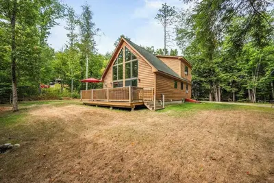 Image de Cozy Mountain Escape with Hot Tub