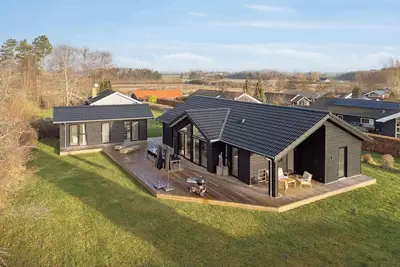 Image de Modern holiday home with annex and 10 beds