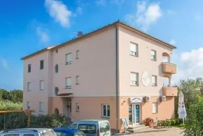Image de Wohnung \"Cukon\" mit Balkon by Interhome