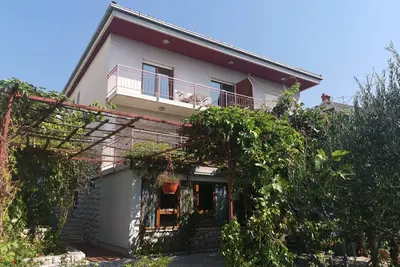 Image de Wohnung für 4 Pers. mit Terrasse by Interhome
