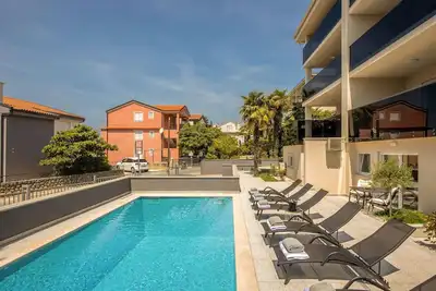 Image de Modernes Apartment in Crikvenica mit Gemeinschaftspool by Interhome
