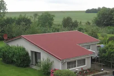 Image de Großes Ferienhaus in Müggendorf mit Garten by Interhome