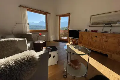 Image de Wohnung mit Aussicht by Interhome