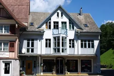 Image de Zwingli's Ferienwohnung by Interhome