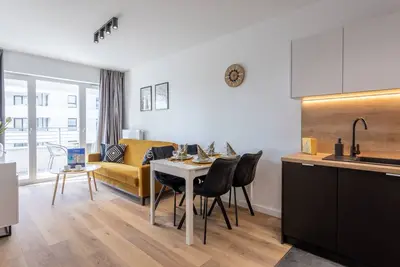 Image de Ferienappartement im Sun Tower an der Ostsee by Interhome