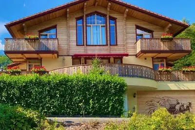 Image de Chalet \"Doodle's Chalet\" mit Sauna by Interhome