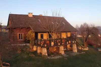 Image de Villa mit gemeinschaftlichem Pool by Interhome