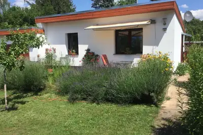 Image de Kleines Ferienhaus in Rangsdorf mit großem Garten by Interhome
