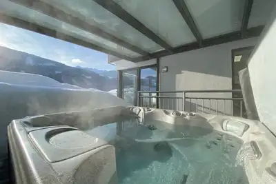 Image de Charmantes Ferienhaus mit Whirlpool by Interhome