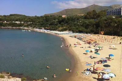 Image de Apartment in the heart of the city center, close to all amenities.