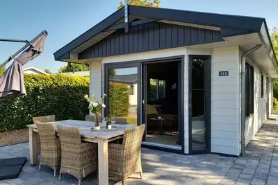 Image de Ferienchalet an der Grenze zwischen Brabant und Zeeland by Interhome