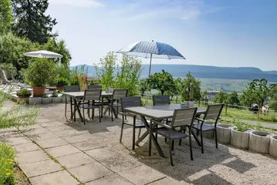 Image de Berghof Hallau grosse Ferienwohnung by Interhome