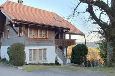 Image de in einem heimeligen Berner-Stöckli by Interhome