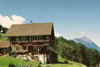 Image de Guntern in Lauerz by Interhome