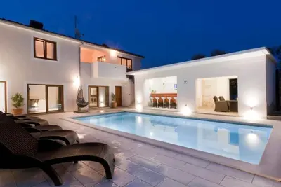Image de Wohnung \"Viola Marija\" mit Terrasse by Interhome