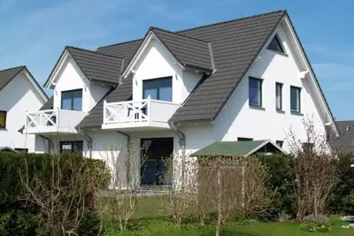 Image de Schönes Ferienhaus in Binz mit Großem Balkon by Interhome