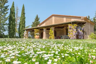 Image de Wohnung 'Girasole Canale' mit Schwimmbad by Interhome
