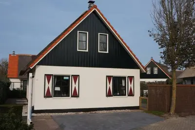 Villa Vermeer by Interhome