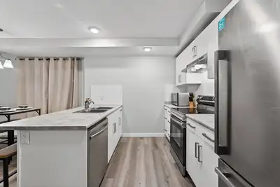 Image de Spacious 3-Bedroom Home with TVs in Every Room & Game-Night Hockey Table