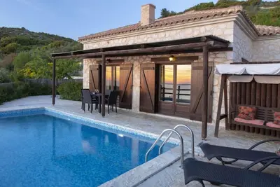 Image de in Apollonii mit privatem Pool by Interhome