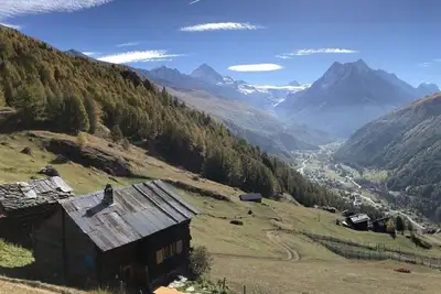 Image de Chalet Nid d'Aigle - Mayen zu vermieten in Wallis by Interhome