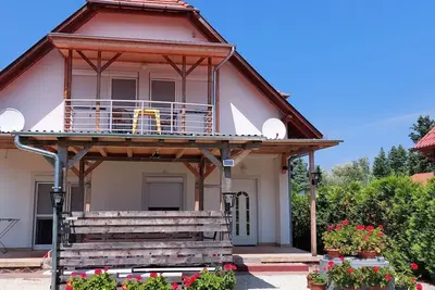 Image de Appartement am See by Interhome