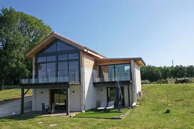 Image de Der Anhang Coté cASTAGNE by Interhome