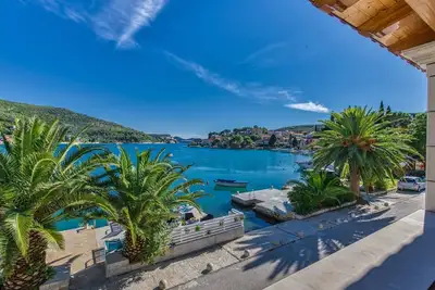Image de Villa Adria Dubrovnik, direkt am Meer by Interhome