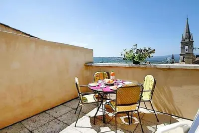 Image de Morard - Bonnieux Appt Les Ocres by Interhome