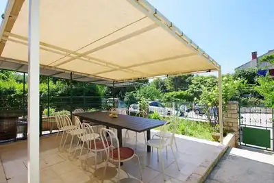 Image de Studio für 10 Personen in Pula, Istrien (Istrische Riviera) by Interhome