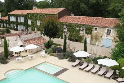 Image de Le Petit Moulin - Feriendomizil mit beheiztem Pool by Interhome