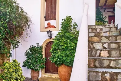 Image de Villa Manthos Traditionelles Kretisches Herrenhaus by Interhome