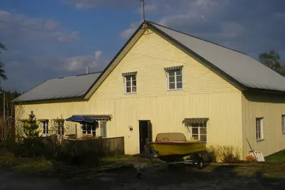 Image de Geräumiges Ferienhaus für Konsum-Aussteiger by Interhome