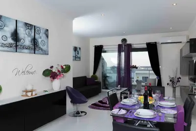 Image de Schöne, strandnahe Ferienwohnung in San Tumas by Interhome