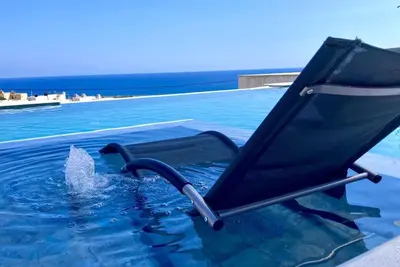 Image de Zax Meerblick Villen mit Pool und 8 Schlafzimmern dom by Interhome