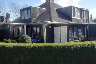 Image de mit privatem Garten und Grill by Interhome