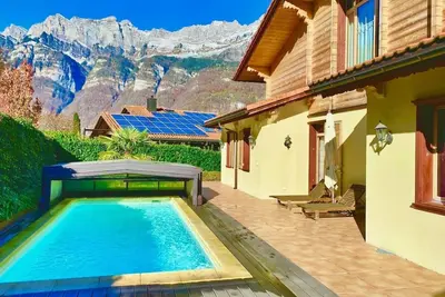 Image de Chalet \"Doodle's Chalet\" mit Sauna by Interhome